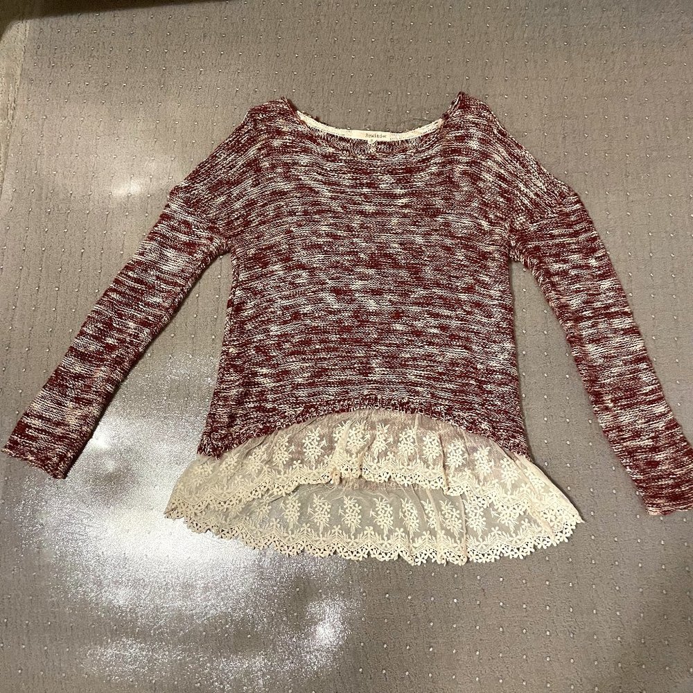White and Maroon Long-Sleeve Blouse